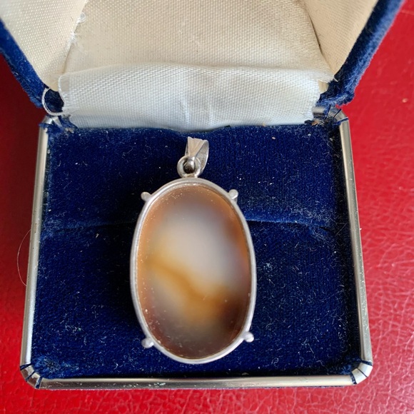 Sterling Silver & Agate Druzy Pendant - Picture 3 of 4